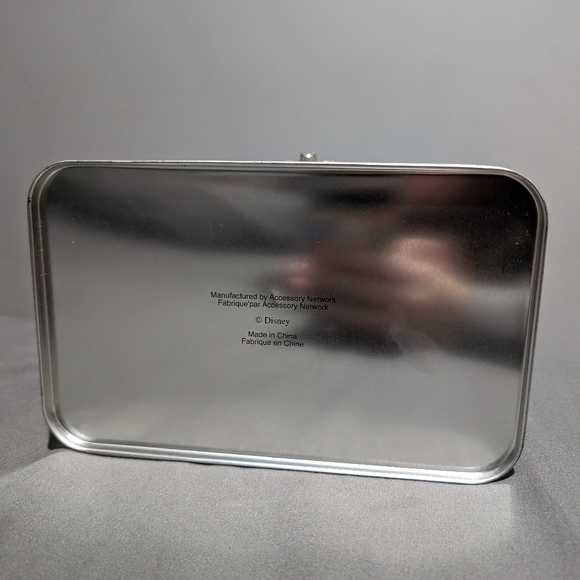 *Rare* Vintage Disney 102 Dalmatian Oddball make up tin - Picture 10 of 15